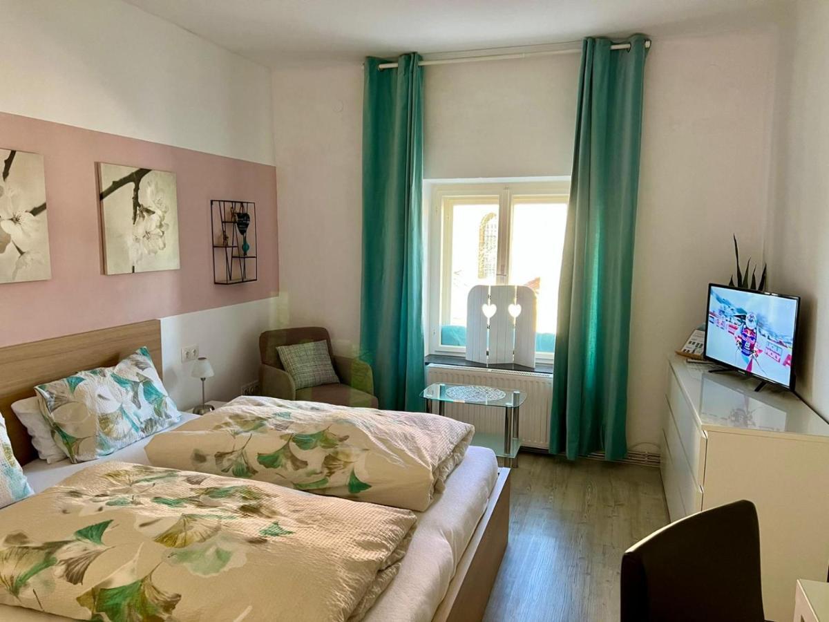 أرنولدشتاين B&B Leonhard 7 المظهر الخارجي الصورة